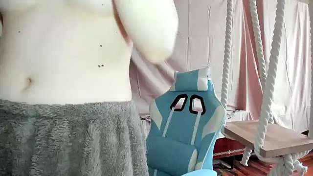 Snapshot of Yoonhee_ki chatting on January 7, 2026, 10:09 am Yoonhee ki online show from January 7, 2026, 10:09 am