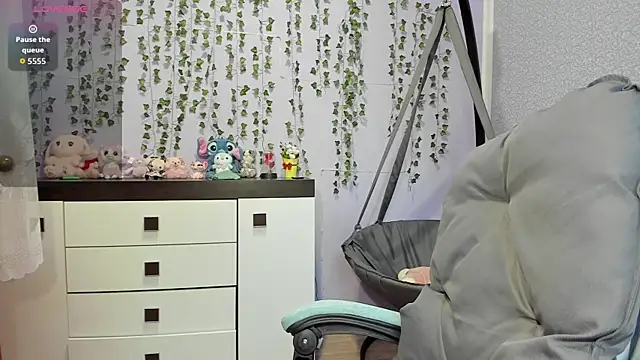 Snapshot of Yoonhee_ki chatting on May 6, 2026, 4:11 pm Yoonhee ki online show from May 6, 2026, 4:11 pm