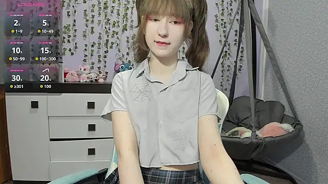Snapshot of Yoonhee_ki chatting on May 13, 2026, 1:51 pm Yoonhee ki online show from May 13, 2026, 1:51 pm