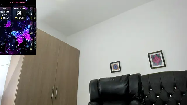 Snapshot of michellmorgans_ chatting on February 24, 2026, 11:11 am michellmorgans online show from February 24, 2026, 11:11 am