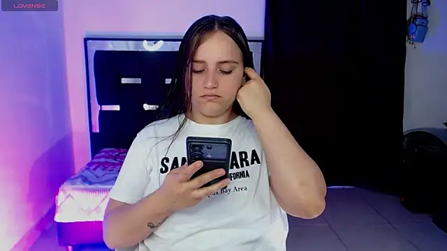 Mara alexia online show from January 13, 2026, 7:51 pm