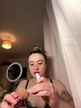 LilyLuck  online show from January 31, 2026, 7:34 pm