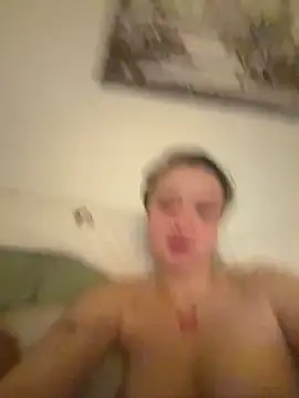 LilyLuck  online show from February 26, 2026, 2:33 am