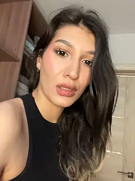Snapshot of RussianGirls_ chatting on April 25, 2026, 1:41 pm RussianGirls online show from April 25, 2026, 1:41 pm