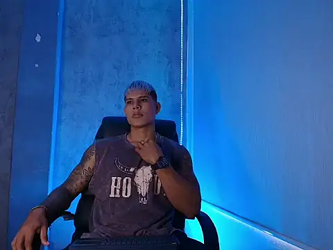 oruz stud online show from February 1, 2026, 6:50 pm