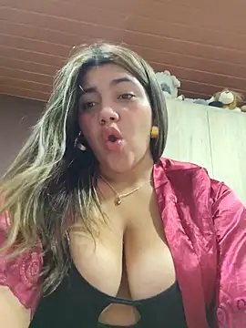Snapshot of Ivy_enjoy chatting on May 27, 2026, 1:57 am Ivy enjoy online show from May 27, 2026, 1:57 am