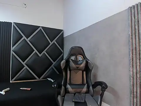 Roxana-01 online show from January 7, 2026, 12:26 am