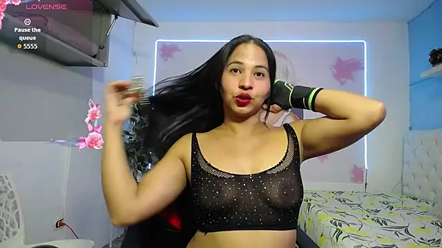 Snapshot of nicol_ross19 chatting on May 14, 2026, 7:11 pm nicol ross19 online show from May 14, 2026, 7:11 pm