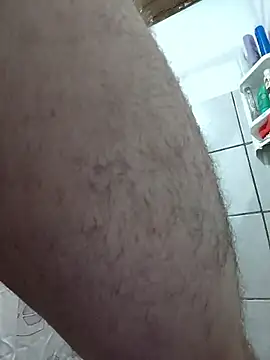 Snapshot of luis8558 chatting on January 15, 2026, 10:07 am luis8558 online show from January 15, 2026, 10:07 am