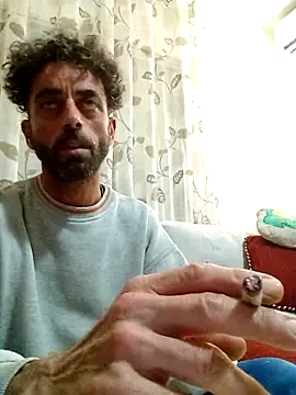 Snapshot of MeKaniCmurcia chatting on February 22, 2026, 4:15 am MeKaniCmurcia online show from February 22, 2026, 4:15 am