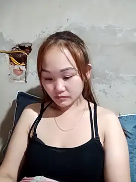 yula-bi online show from February 17, 2026, 11:13 pm