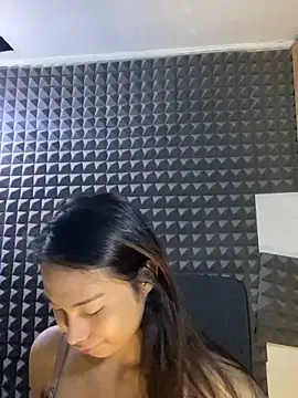 Snapshot of Yourtranscutie21 chatting on March 19, 2026, 10:04 am Yourtranscutie21 online show from March 19, 2026, 10:04 am