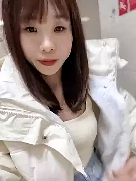 Snapshot of thobaby99 chatting on February 3, 2026, 7:57 am thobaby99 online show from February 3, 2026, 7:57 am