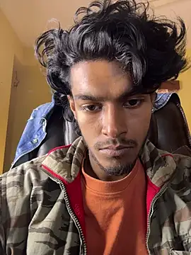 Snapshot of tooexpensive chatting on January 14, 2026, 3:43 am tooexpensive online show from January 14, 2026, 3:43 am