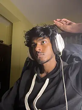 Snapshot of tooexpensive chatting on February 10, 2026, 6:07 pm tooexpensive online show from February 10, 2026, 6:07 pm