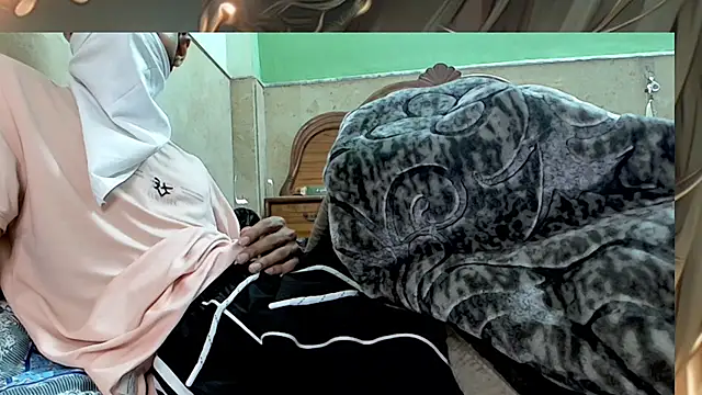 vincenzox7 online show from February 25, 2026, 4:18 pm