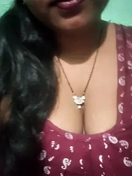 Snapshot of Eashita_01 chatting on January 8, 2026, 7:42 pm Eashita 01 online show from January 8, 2026, 7:42 pm