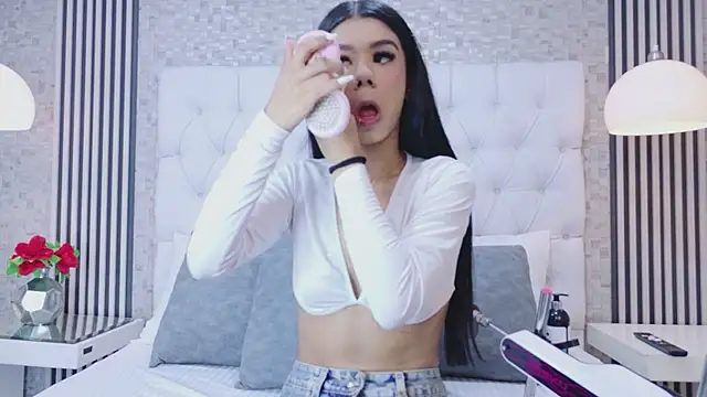 VioletGracee online show from February 25, 2026, 12:38 pm