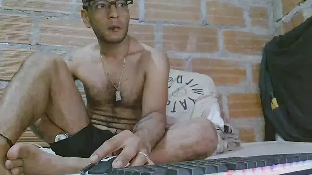 Snapshot of Alphamaster_92 chatting on January 8, 2026, 6:36 pm Alphamaster 92 online show from January 8, 2026, 6:36 pm