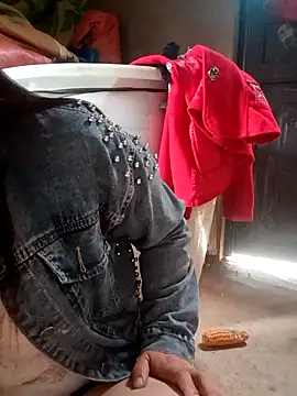 boiboi001 online show from March 24, 2026, 5:07 am