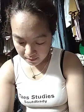 Lucky cutee online show from May 21, 2026, 6:44 am