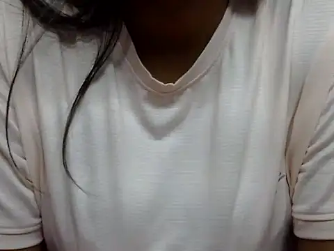 cute Dirty Diva online show from April 19, 2026, 5:30 am