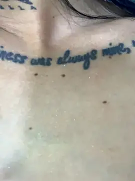 Snapshot of axarass chatting on January 7, 2026, 4:39 am axarass online show from January 7, 2026, 4:39 am