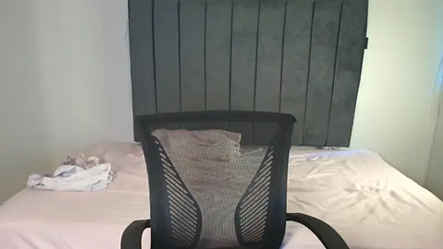 Snapshot of Sofii_unicorn chatting on March 7, 2026, 4:45 pm Sofii unicorn online show from March 7, 2026, 4:45 pm