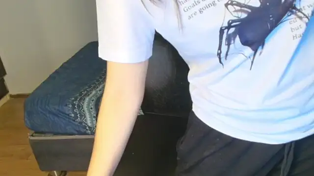 Snapshot of Sofii_unicorn chatting on March 16, 2026, 6:21 pm Sofii unicorn online show from March 16, 2026, 6:21 pm