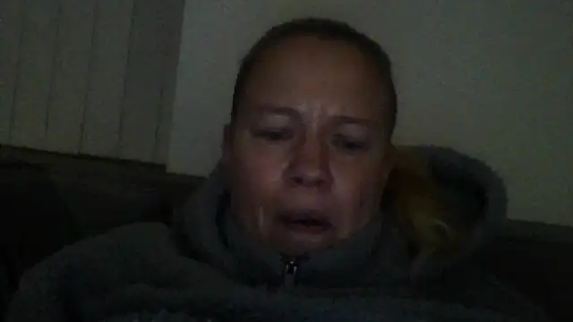 jennyblondeuk online show from March 8, 2026, 7:28 pm