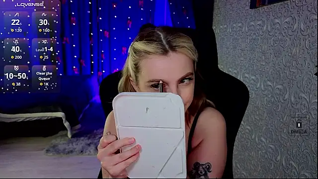 Snapshot of Eva_Vibe_ chatting on February 21, 2026, 5:37 pm Eva Vibe online show from February 21, 2026, 5:37 pm