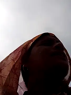 Snapshot of CUTE_Ishpa chatting on February 4, 2026, 5:35 am CUTE Ishpa online show from February 4, 2026, 5:35 am