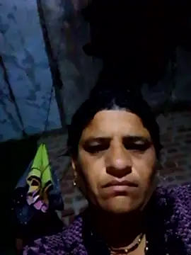 Snapshot of CUTE_Ishpa chatting on January 18, 2026, 12:58 am CUTE Ishpa online show from January 18, 2026, 12:58 am