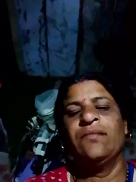 Snapshot of CUTE_Ishpa chatting on February 10, 2026, 9:03 pm CUTE Ishpa online show from February 10, 2026, 9:03 pm