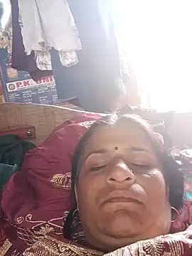 Snapshot of CUTE_Ishpa chatting on February 21, 2026, 9:44 am CUTE Ishpa online show from February 21, 2026, 9:44 am