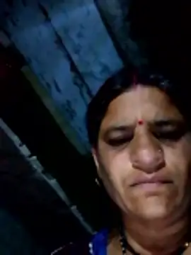 Snapshot of CUTE_Ishpa chatting on January 16, 2026, 8:35 pm CUTE Ishpa online show from January 16, 2026, 8:35 pm