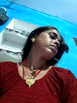 Mahima rani34 online show from August 3, 2026, 3:51 pm