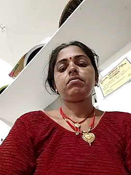 Mahima rani34 online show from June 23, 2026, 9:57 pm