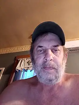FragrantToe529 online show from March 13, 2026, 12:32 pm