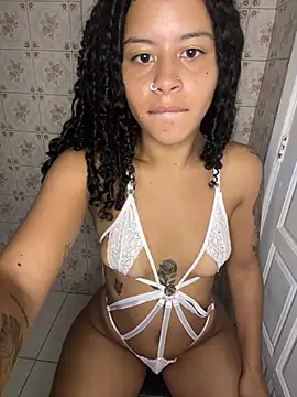 Estrelaa7 online show from March 4, 2026, 12:51 am