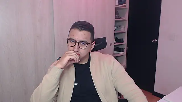 DanteVesper online show from March 21, 2026, 1:51 am