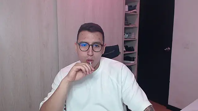 DanteVesper online show from March 19, 2026, 4:01 am