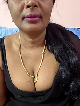 Snapshot of siri_tamiltelugu chatting on April 16, 2026, 12:00 am siri tamiltelugu online show from April 16, 2026, 12:00 am