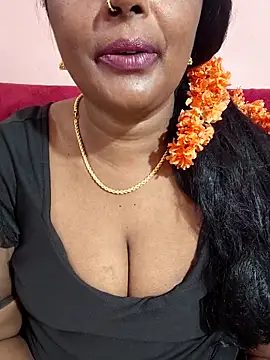 Snapshot of siri_tamiltelugu chatting on April 5, 2026, 3:51 pm siri tamiltelugu online show from April 5, 2026, 3:51 pm