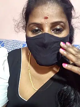 Snapshot of siri_tamiltelugu chatting on March 6, 2026, 4:24 pm siri tamiltelugu online show from March 6, 2026, 4:24 pm