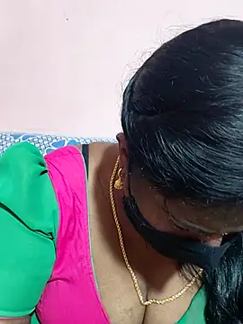 Snapshot of siri_tamiltelugu chatting on March 9, 2026, 4:21 pm siri tamiltelugu online show from March 9, 2026, 4:21 pm