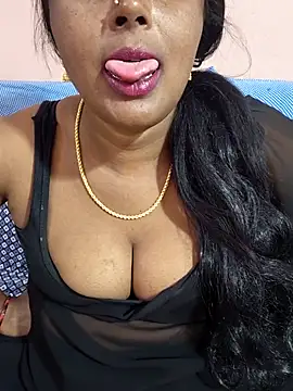 Snapshot of siri_tamiltelugu chatting on April 14, 2026, 6:24 pm siri tamiltelugu online show from April 14, 2026, 6:24 pm