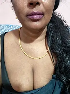 Snapshot of siri_tamiltelugu chatting on March 12, 2026, 4:51 am siri tamiltelugu online show from March 12, 2026, 4:51 am