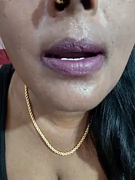 Snapshot of siri_tamiltelugu chatting on April 3, 2026, 3:51 pm siri tamiltelugu online show from April 3, 2026, 3:51 pm