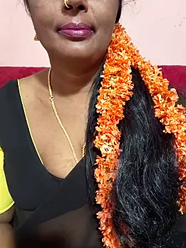 Snapshot of siri_tamiltelugu chatting on April 4, 2026, 6:03 pm siri tamiltelugu online show from April 4, 2026, 6:03 pm